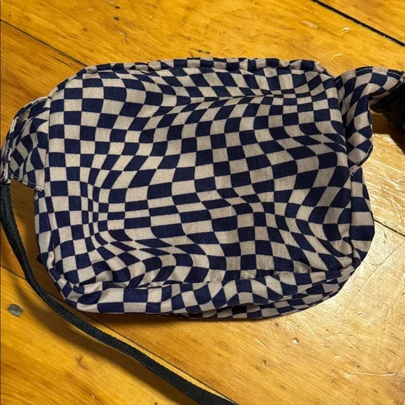 Baggu Trippy Checker Fanny Pack - Picture 4 of 8